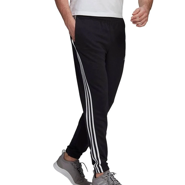 Adidas Essentials French Terry Tapered 3 Stripes Broek van lange trainingsbroeken