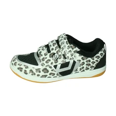 Brabo Indoor Force Leo