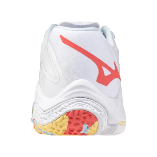 Mizuno Wave Lightning Z8
