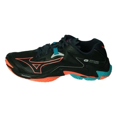 Mizuno Wave Lightning Z