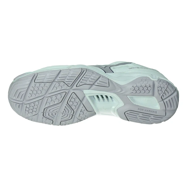 Mizuno Wave Phantom 3