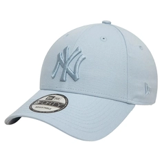 New Era New York Yankees League Essential Pet