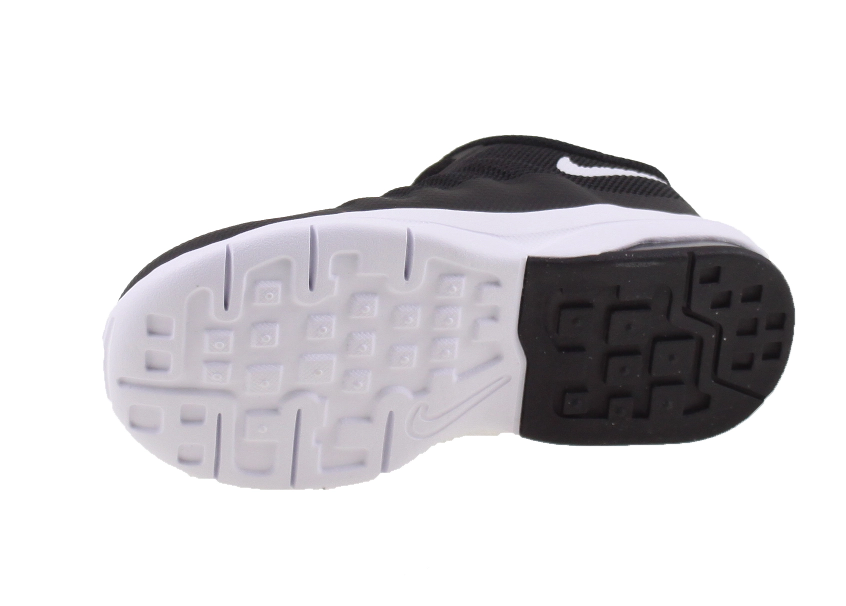 nike air max invigor junior size 4