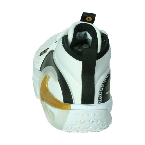 Nike Air Zoom Crossover 2