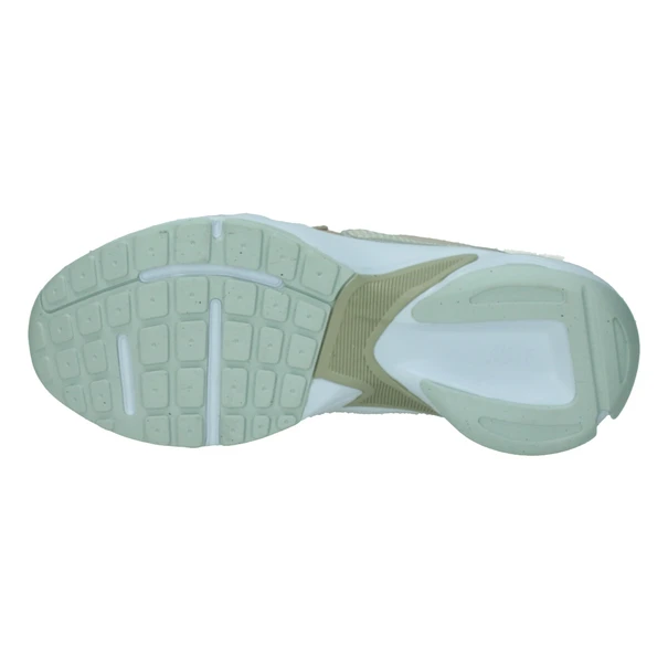Nike AL8