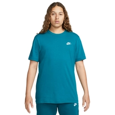 Nike Basic Club T-Shirt