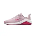 Nike Bella 7