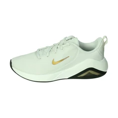 Nike Bella 7