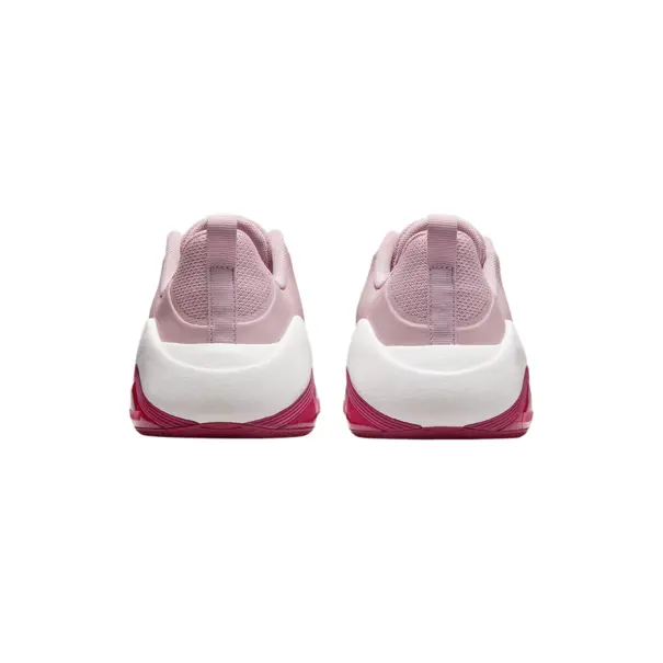 Nike Bella 7