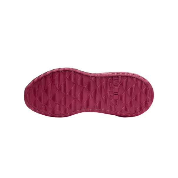 Nike Bella 7
