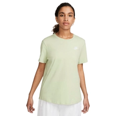 Nike Club Essentials T-Shirt