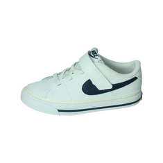 Nike Court Legacy