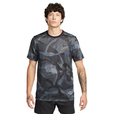 Nike Dri-FIT Legend T-shirt