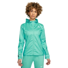 Nike ESSENTIAL
