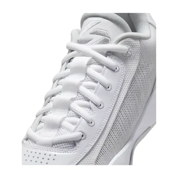 Nike JORDAN .77