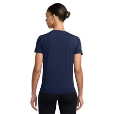 Nike One Classic Dri-FIT shirt