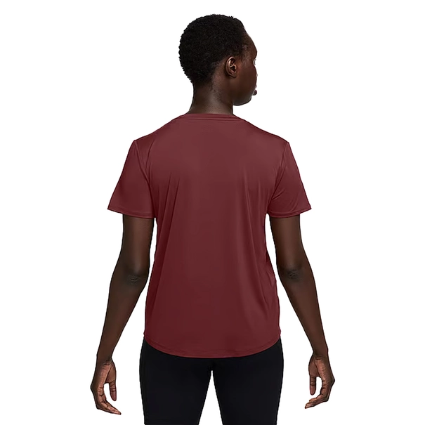 Nike One Classic Dri-Fit T-shirt
