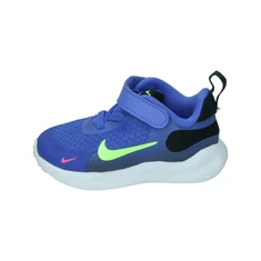 Nike Revolution 7