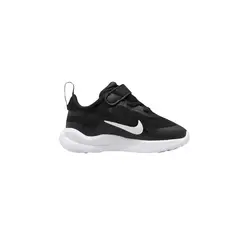 Nike Revolution 7