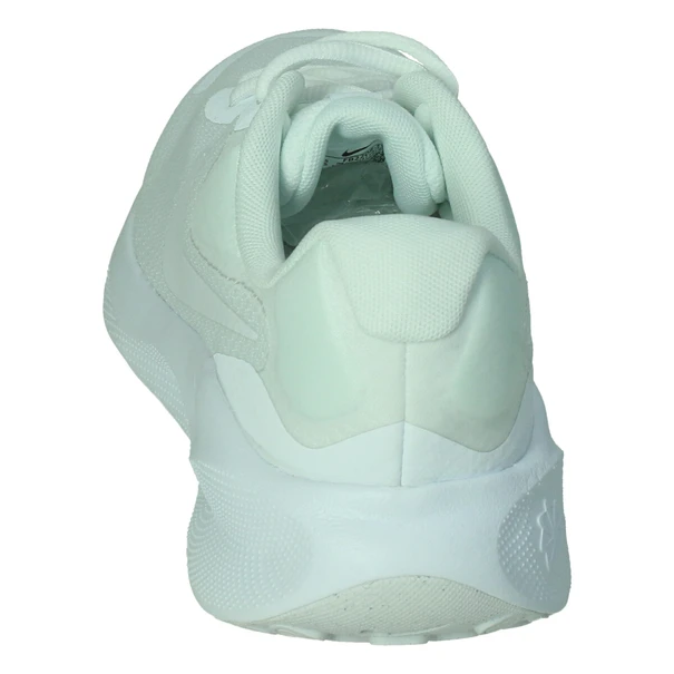 Nike Revolution 7