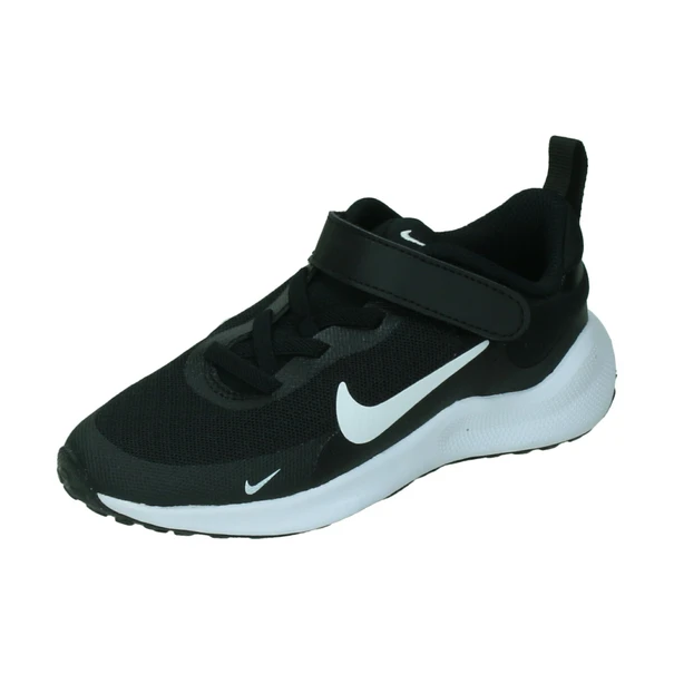 Nike Revolution 7