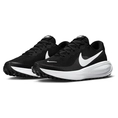 Nike Revolution 8