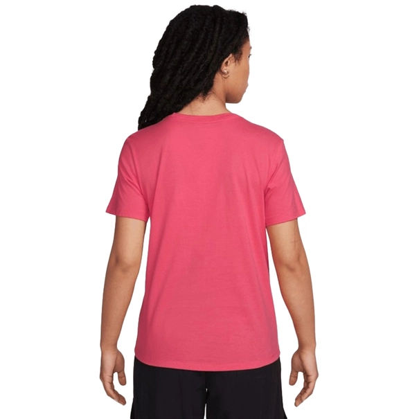 Nike Sportswear Club Essentials T-Shirt