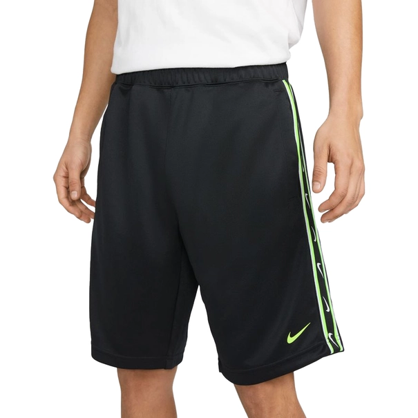 Nike Sportswear Repeat Short