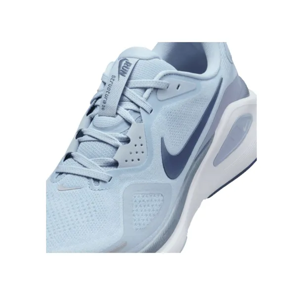 Nike Structure 26