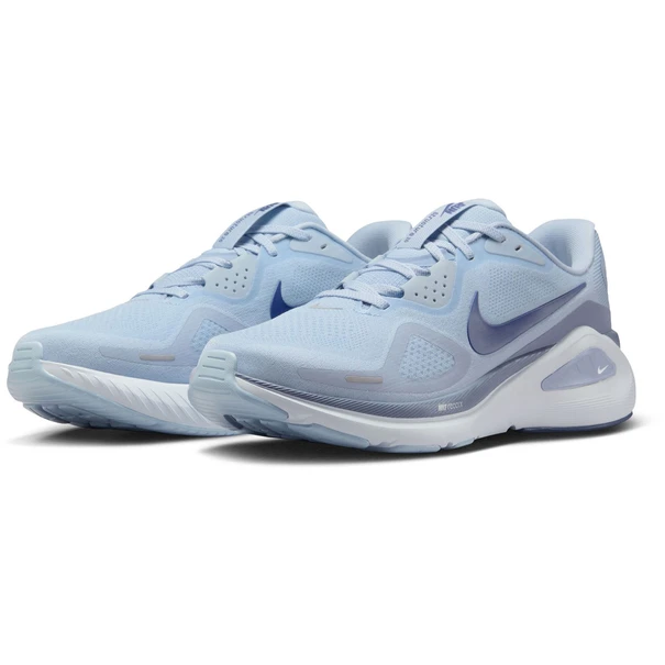 Nike Structure 26
