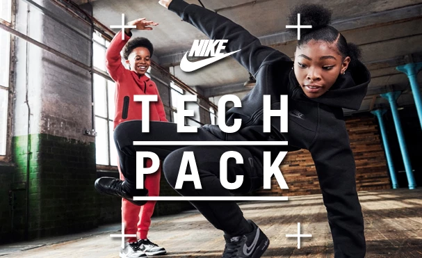 Nike Tech Pack 