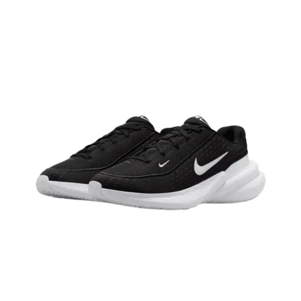 Nike Uplift SC