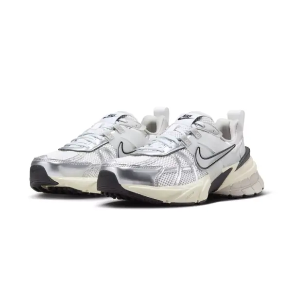 Nike V2K Run