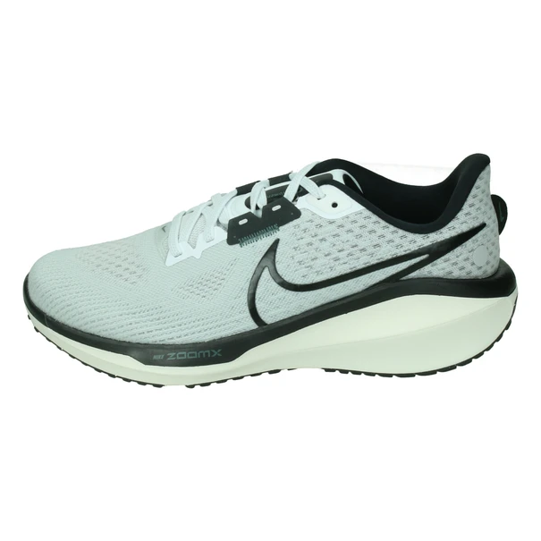 Nike Vomero 17