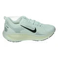 Nike Vomero 18