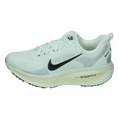 Nike Vomero 18